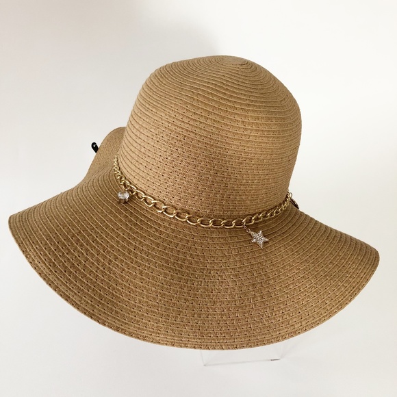 NWT Juicy Couture Woven Floppy Sun Beach Straw Hat With Goldtone Chain & Charms - Picture 2 of 13